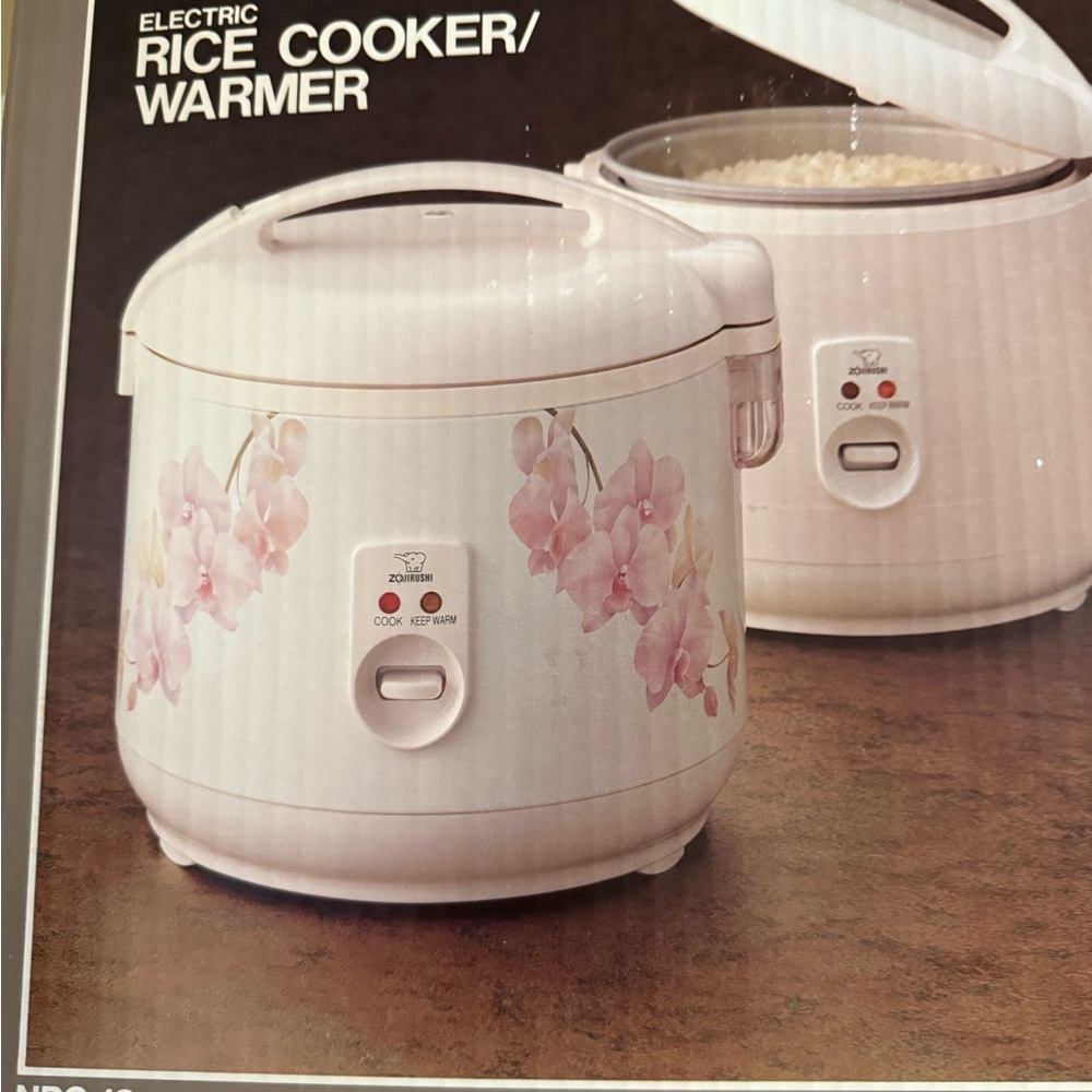 Pink Floral White Cookware for Elegant Kitchens